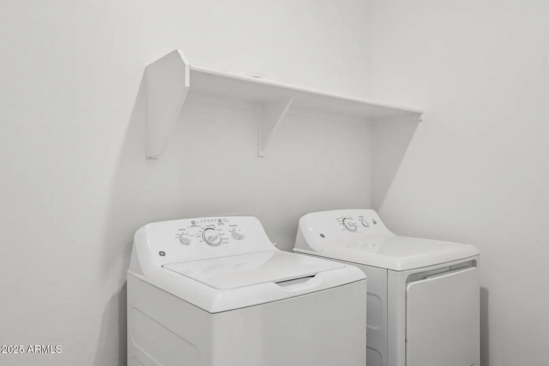 Real Estate Picture 30