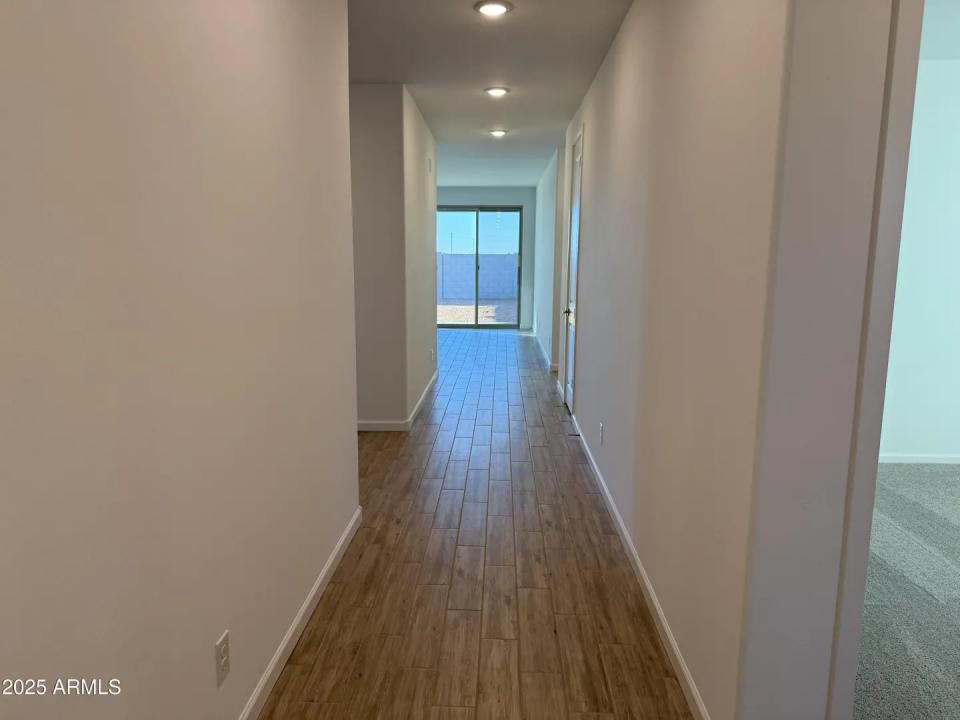 Real Estate Picture 2