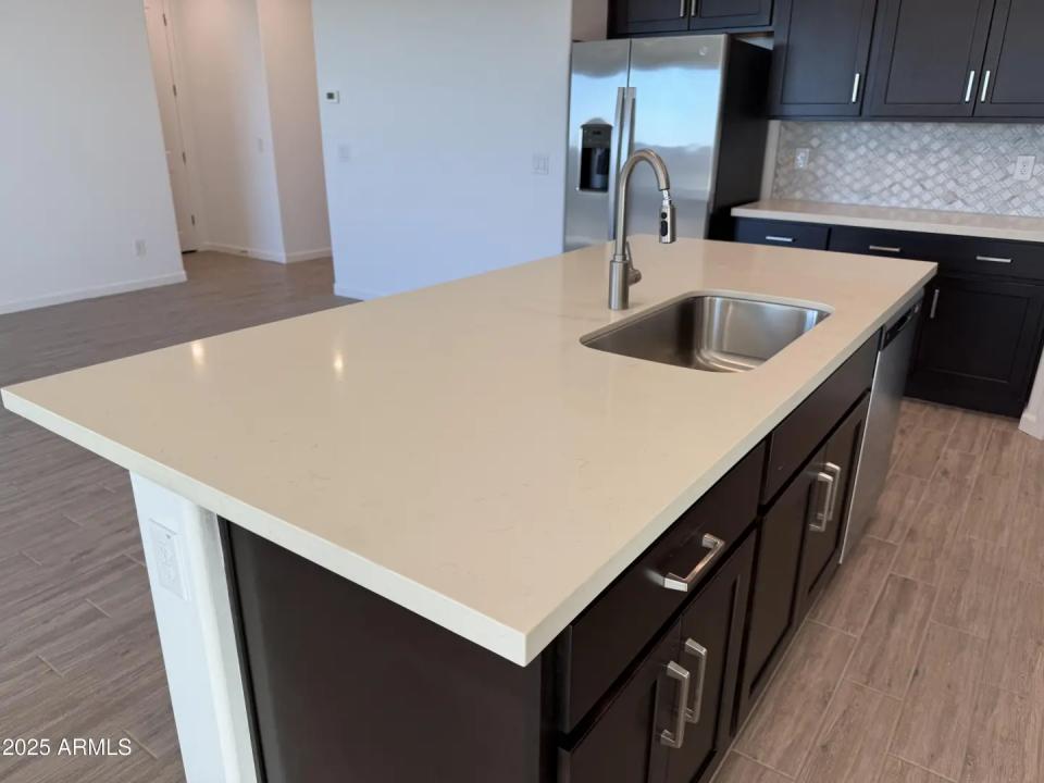 Real Estate Picture 12