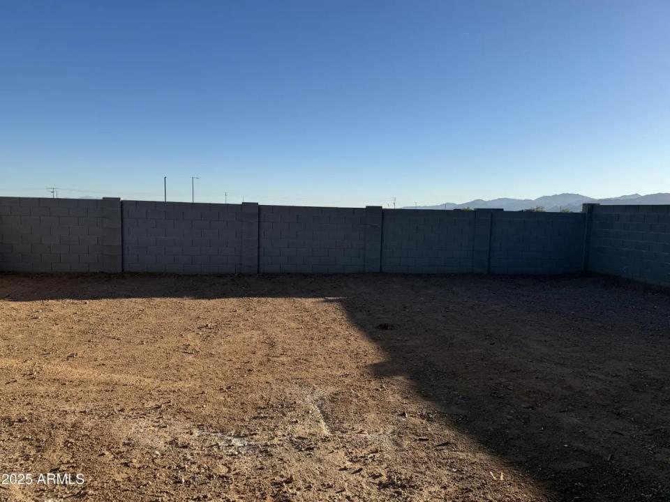 Real Estate Picture 20