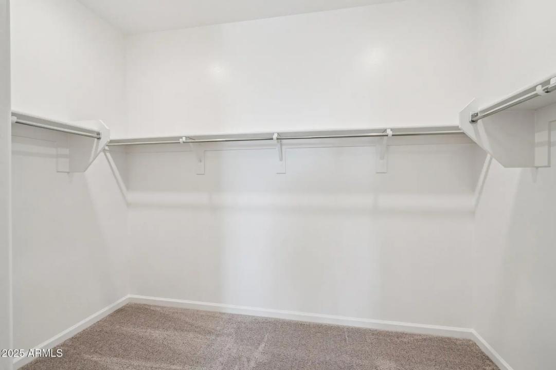 Real Estate Picture 32