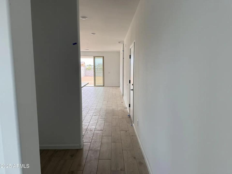 Real Estate Picture 2