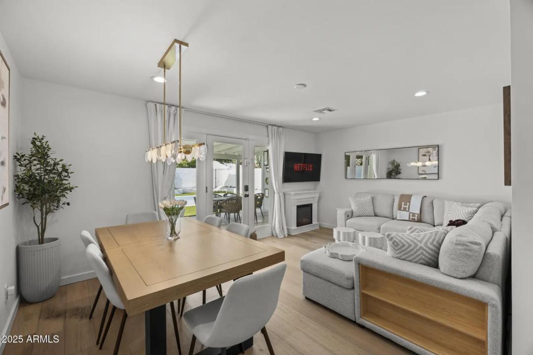 Real Estate Picture 15