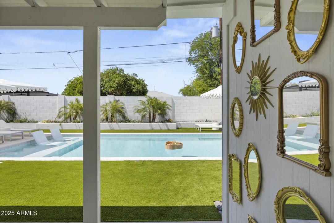 Real Estate Picture 34