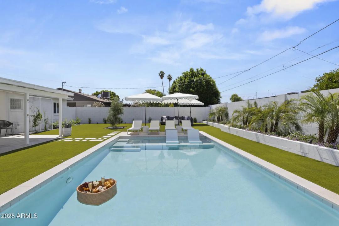 Real Estate Picture 39