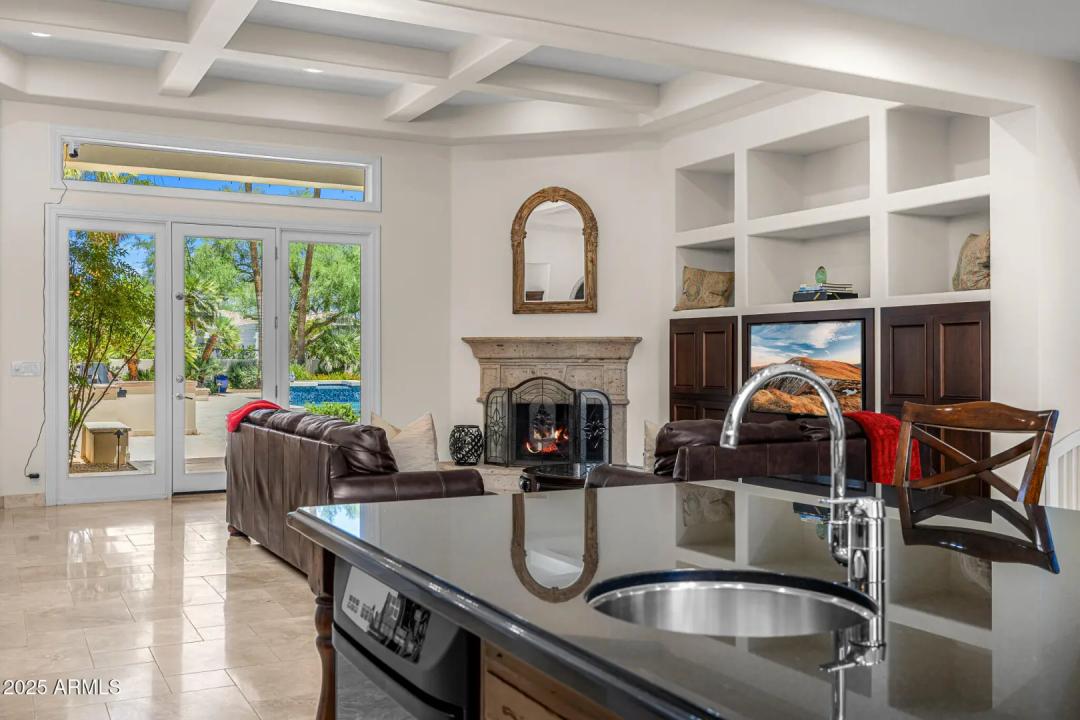 Real Estate Picture 19