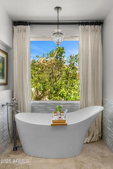 Real Estate Picture 28