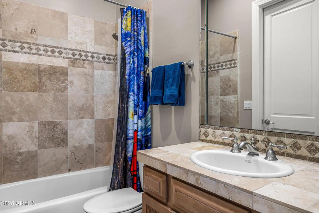Real Estate Picture 35