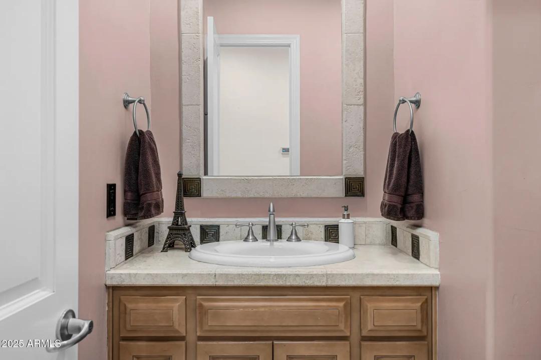 Real Estate Picture 39