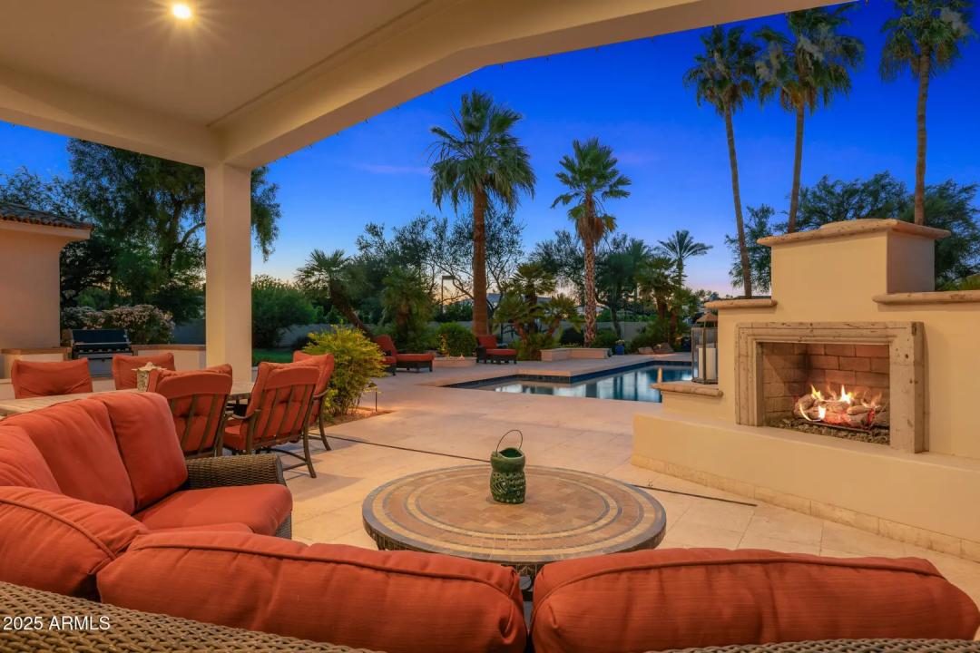 Real Estate Picture 9
