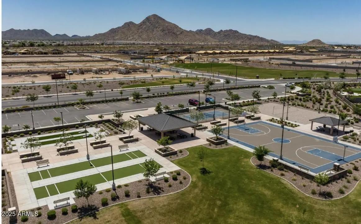 Real Estate Picture 31