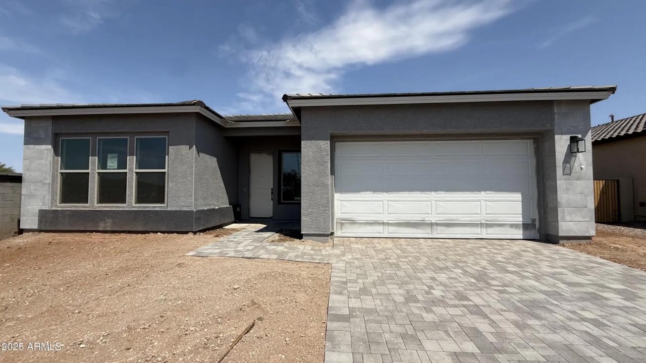 Real Estate Picture 2