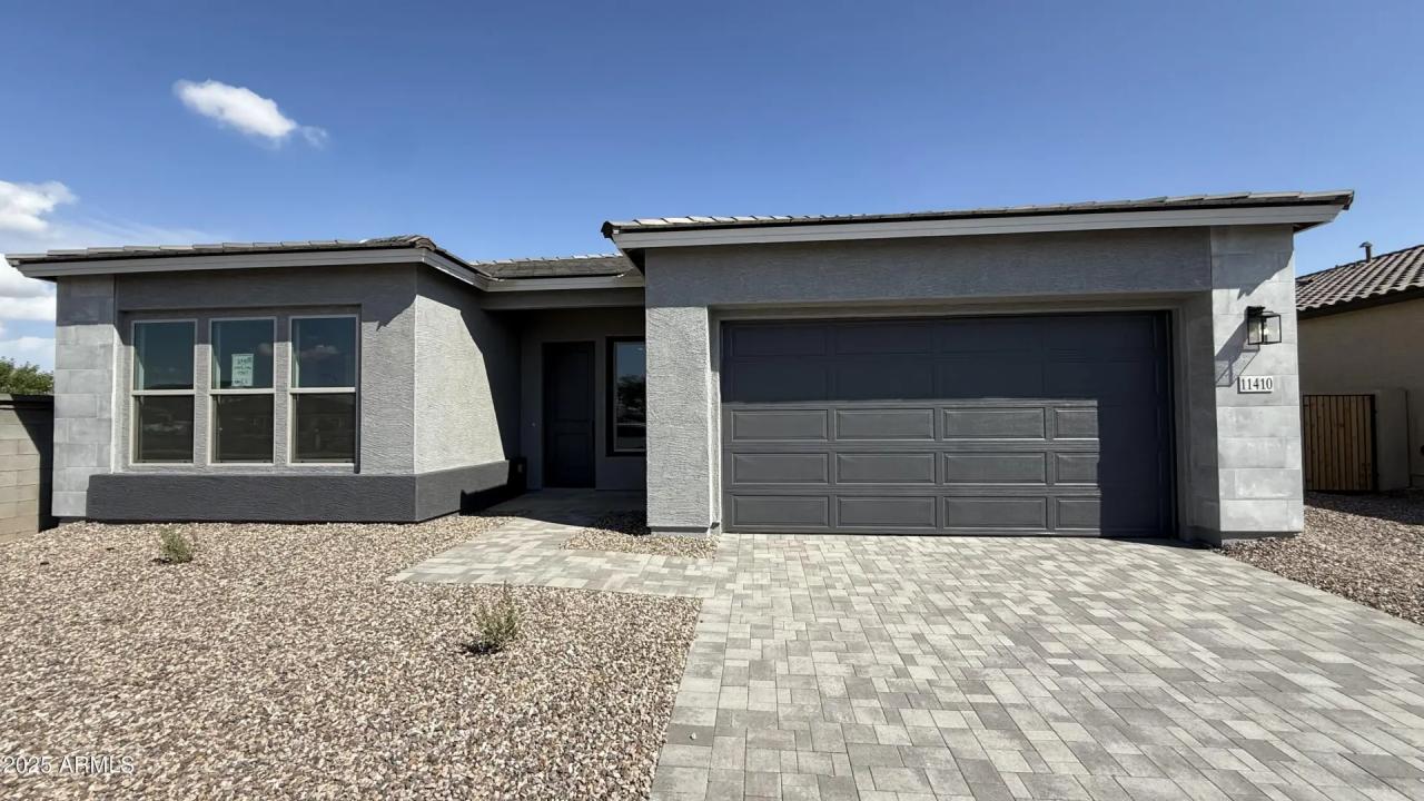 Real Estate Picture 2