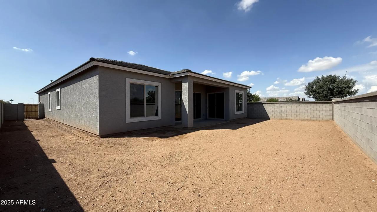 Real Estate Picture 29