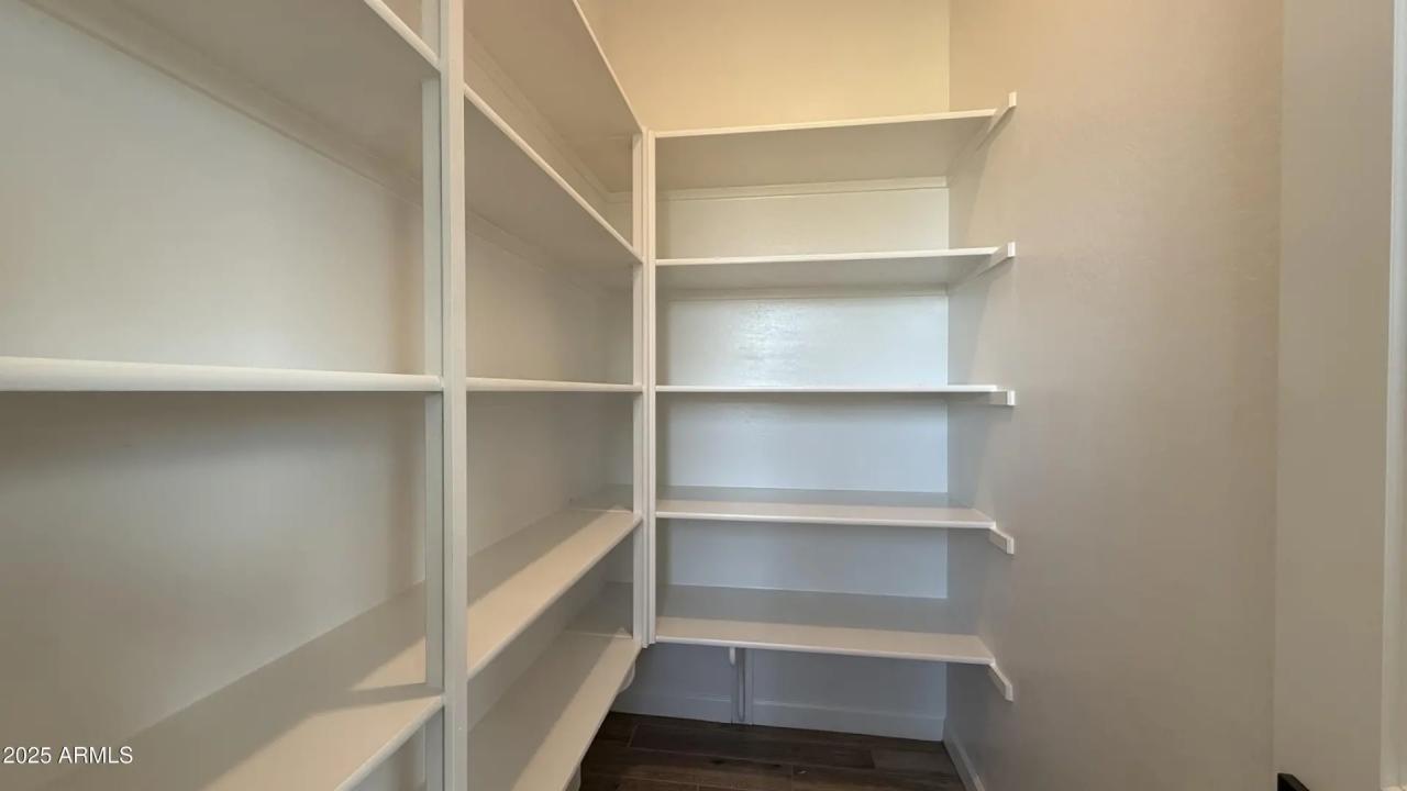 Real Estate Picture 55