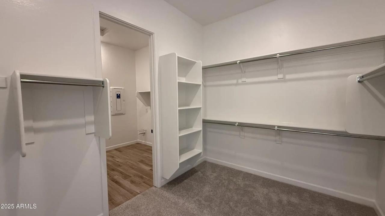 Real Estate Picture 26