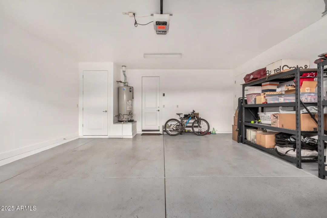 Real Estate Picture 22