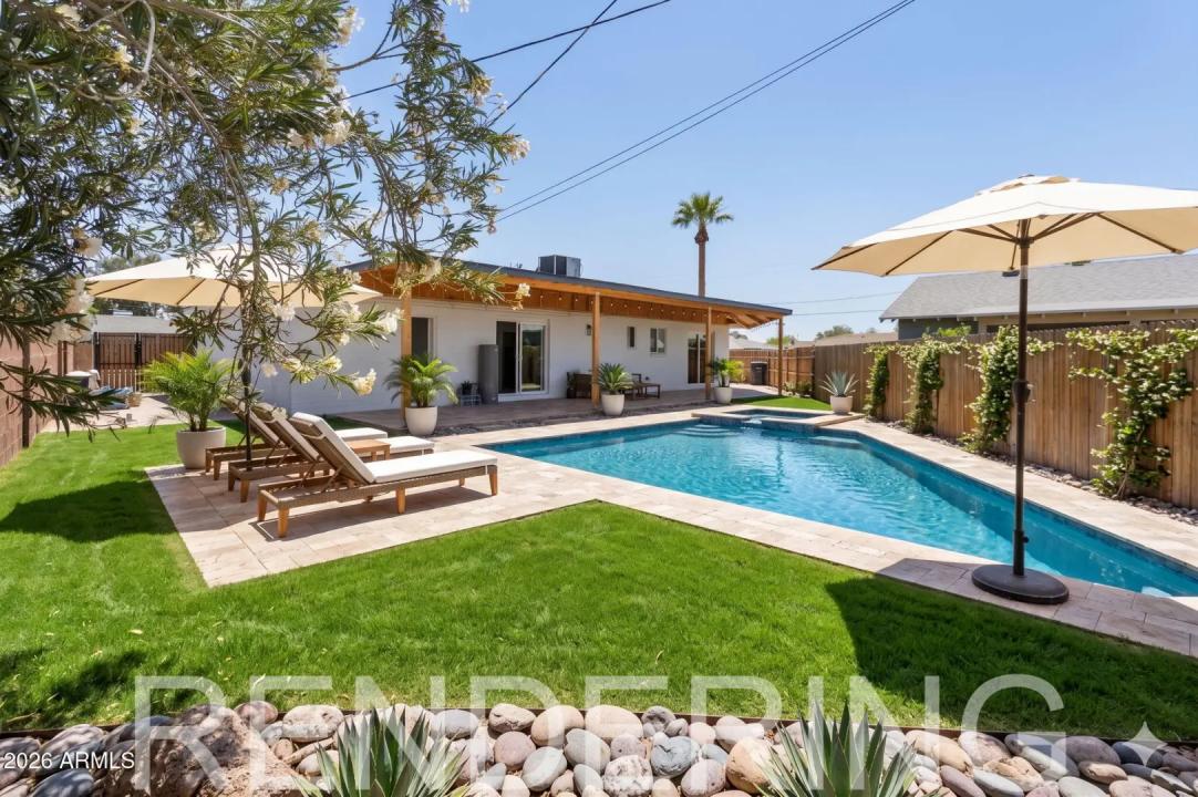 Real Estate Picture 33