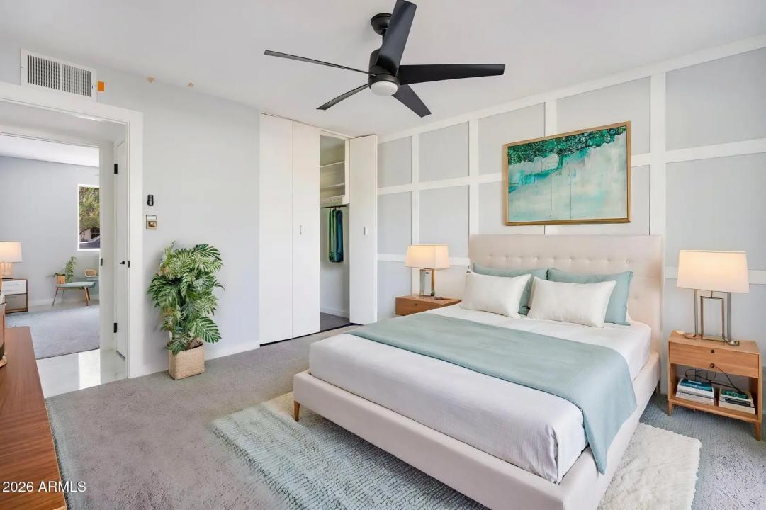 Real Estate Picture 14