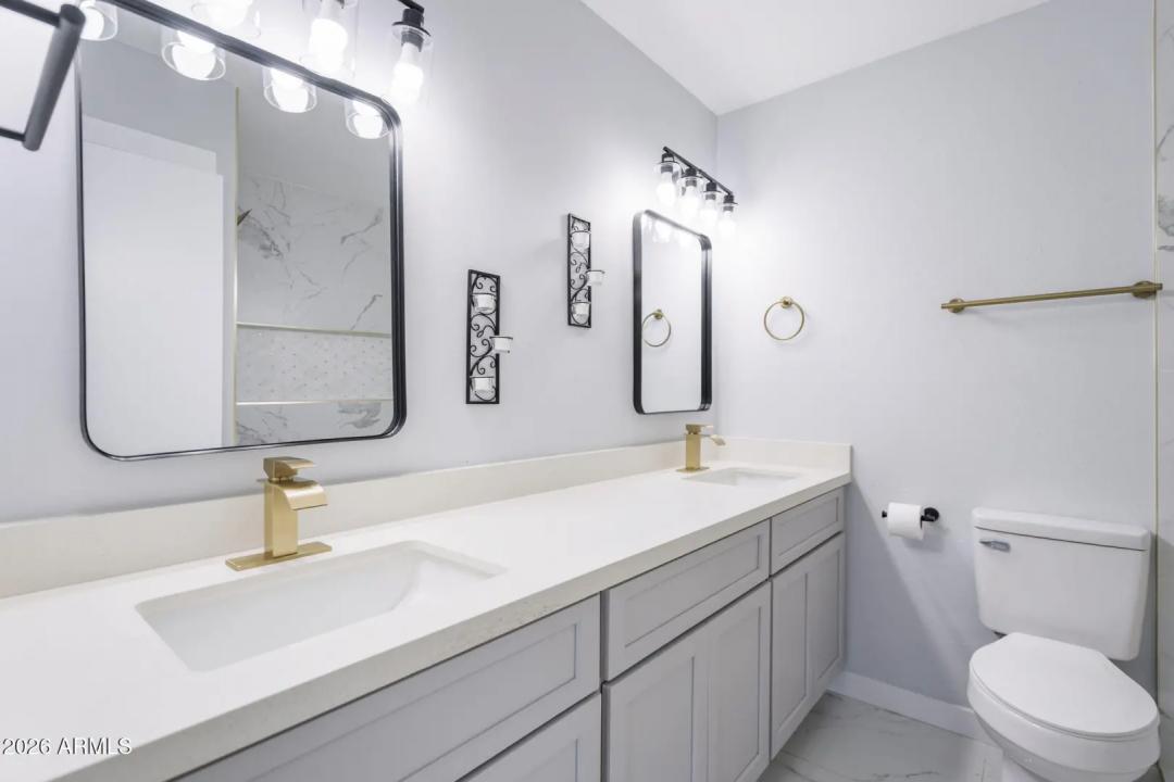 Real Estate Picture 18