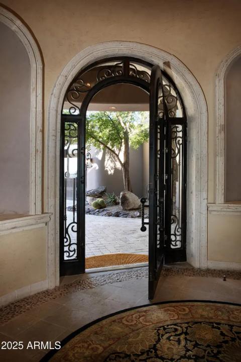 Real Estate Picture 2