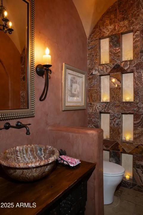 Real Estate Picture 18