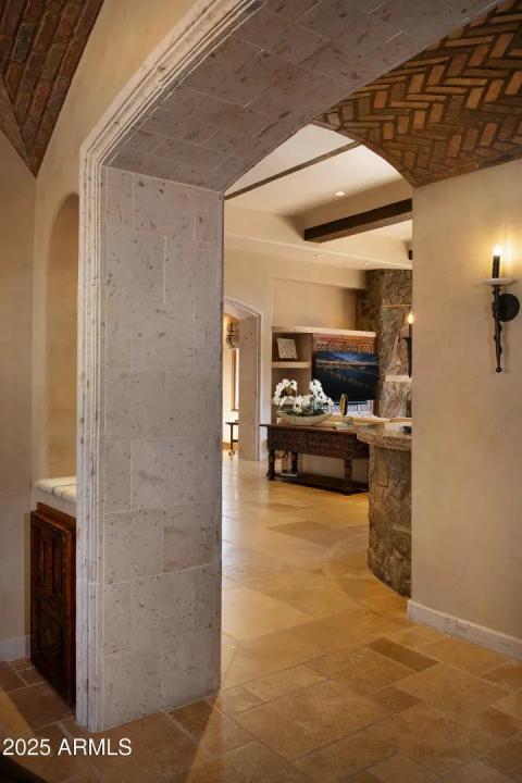 Real Estate Picture 50