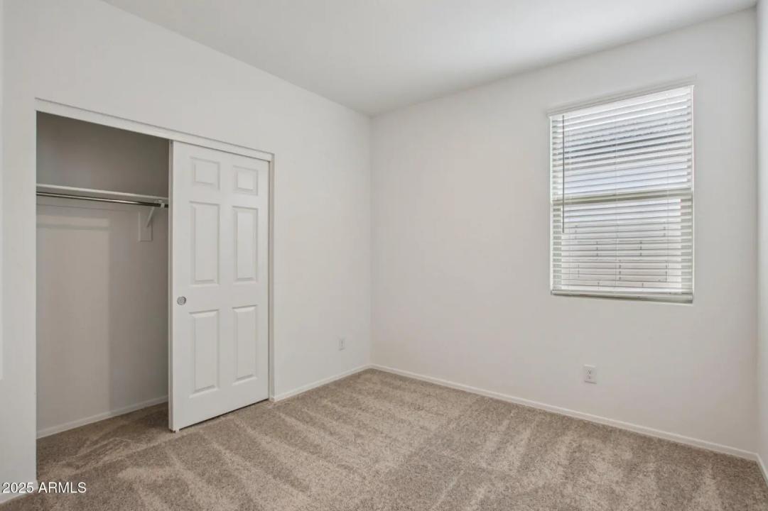 Real Estate Picture 19