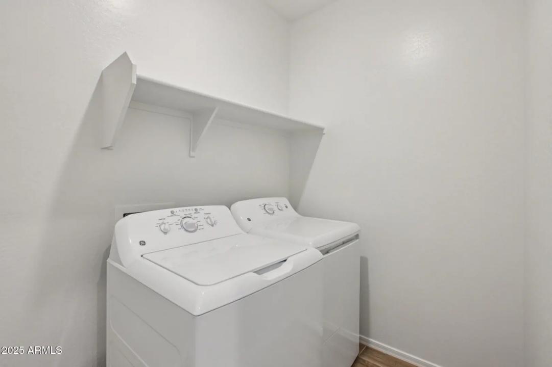 Real Estate Picture 20