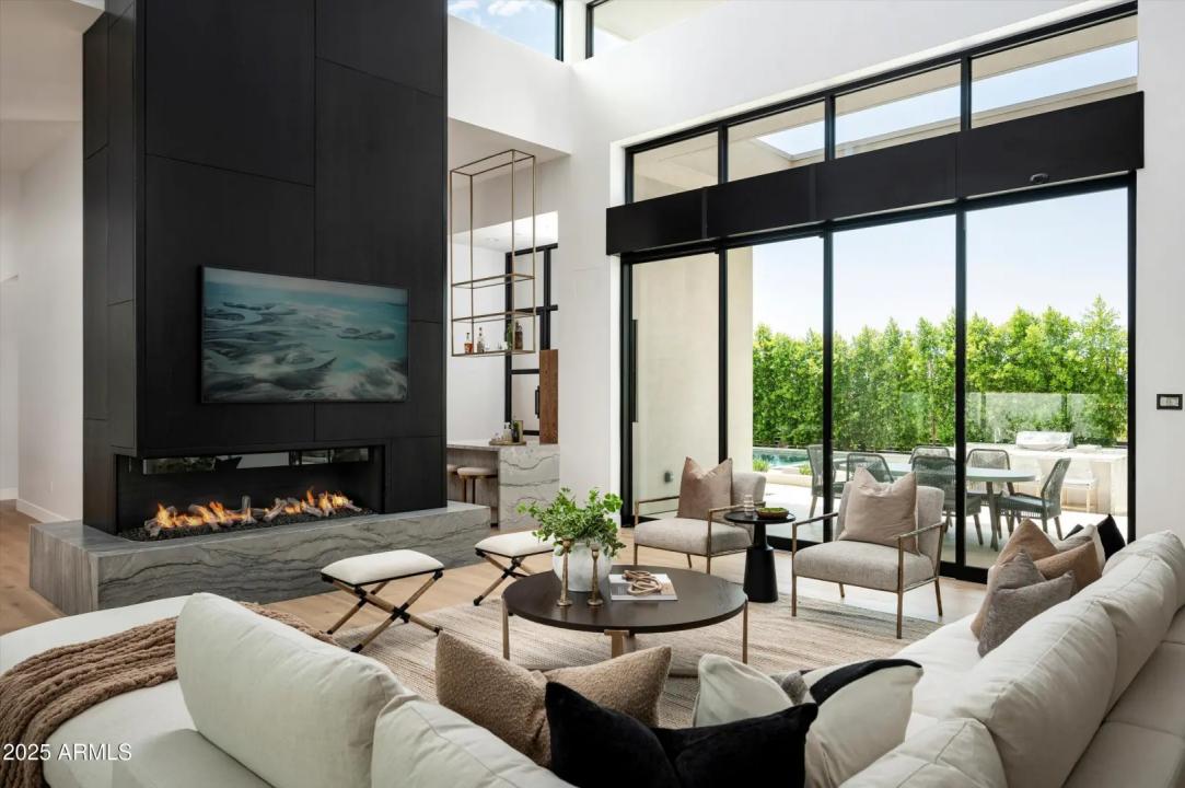 Real Estate Picture 2