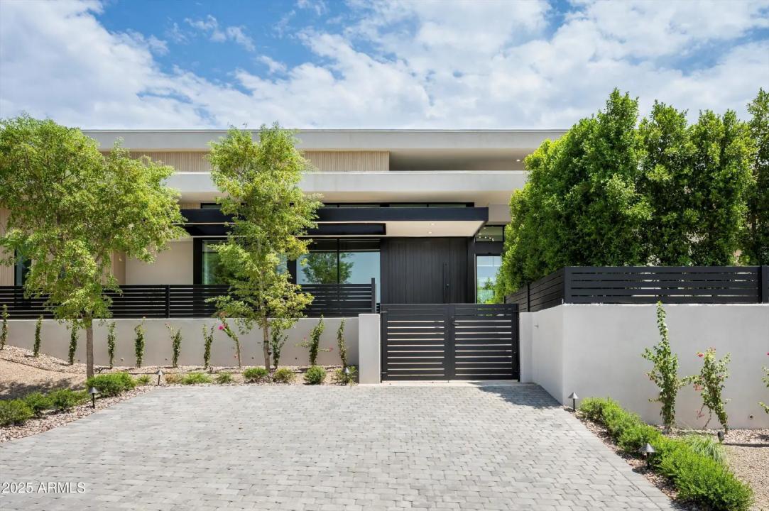 Real Estate Picture 1