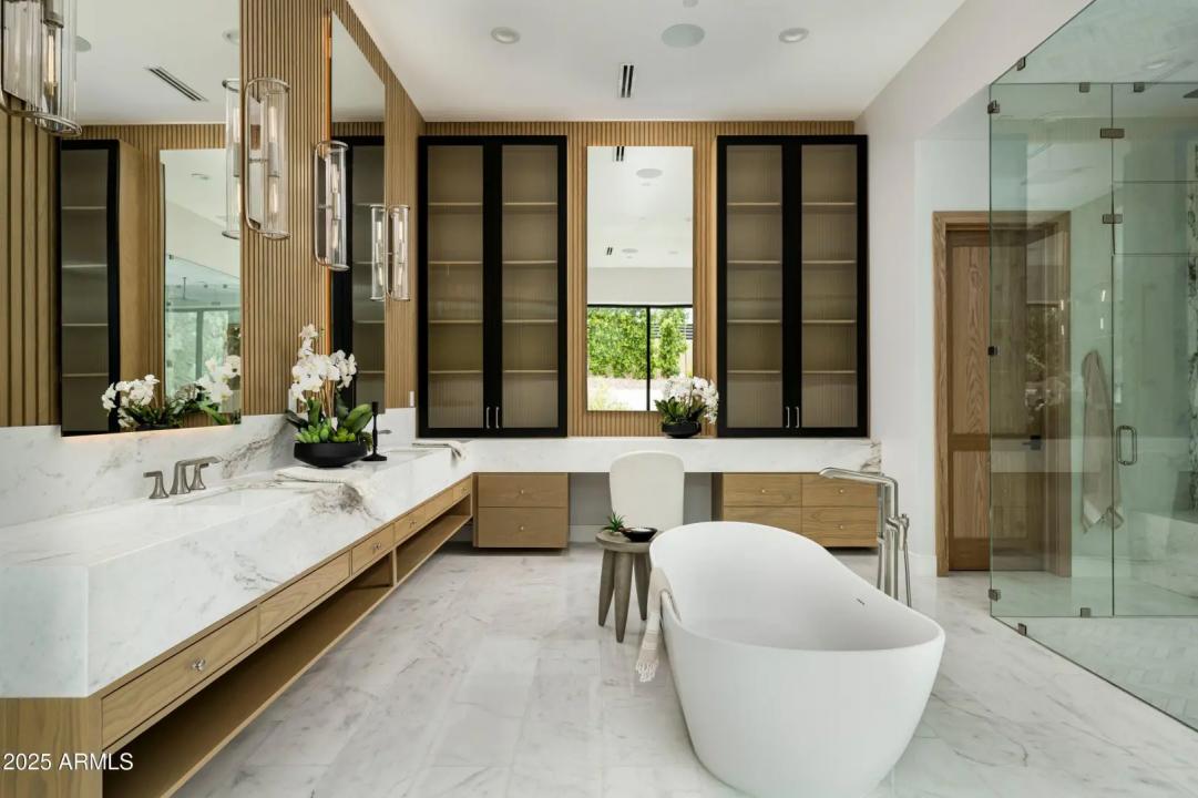 Real Estate Picture 21