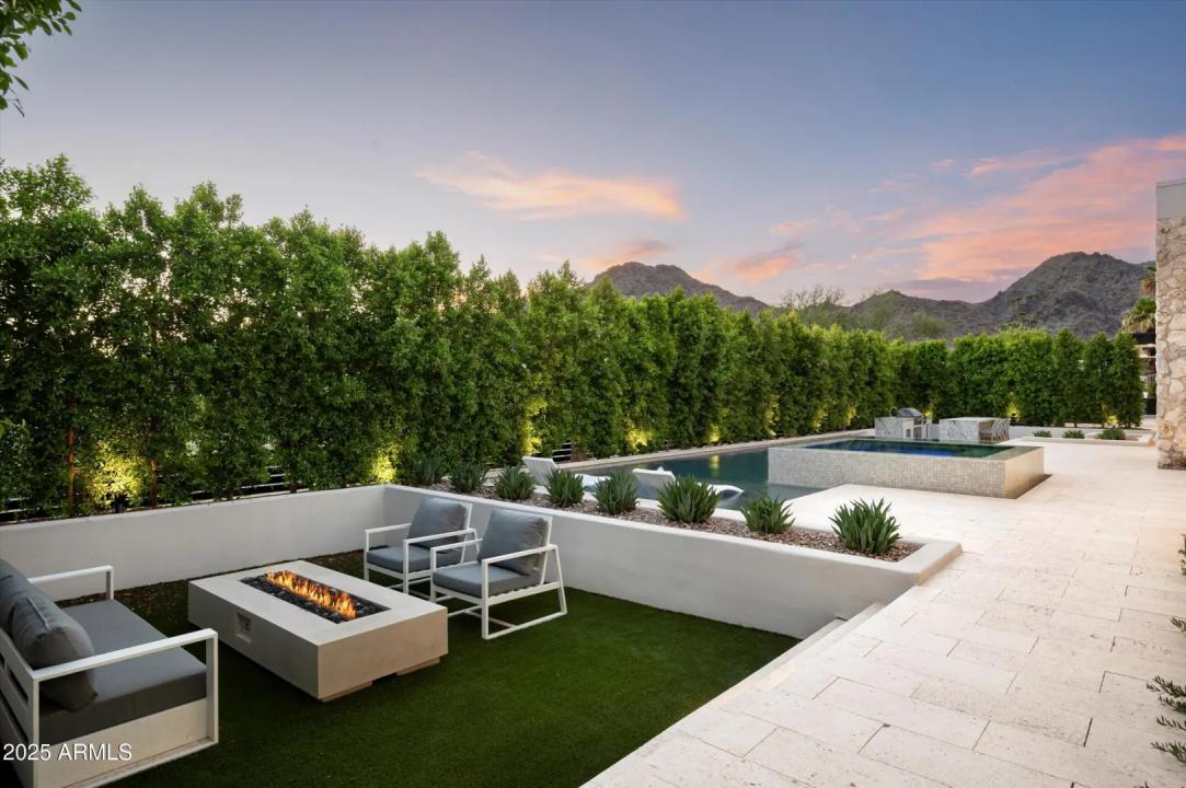 Real Estate Picture 39