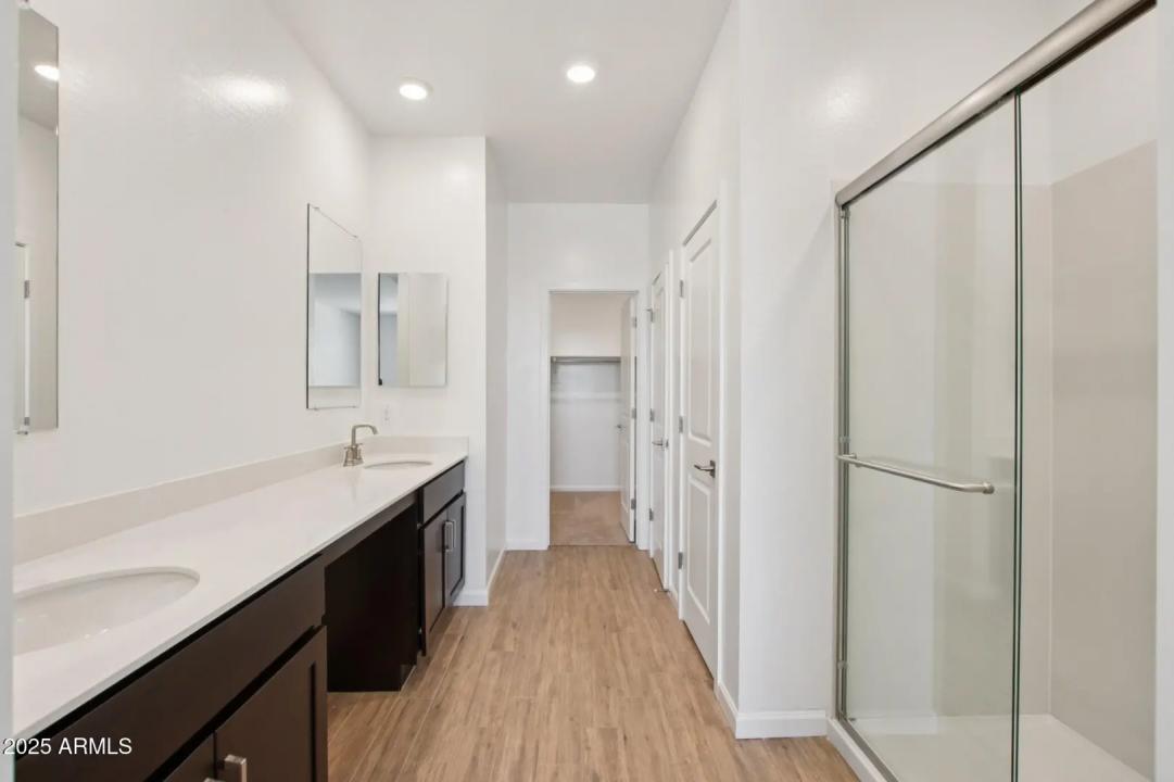 Real Estate Picture 31