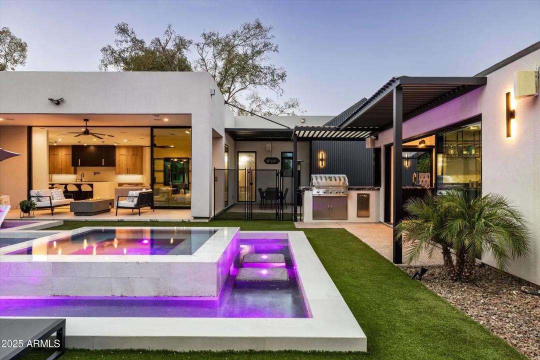 Real Estate Picture 40