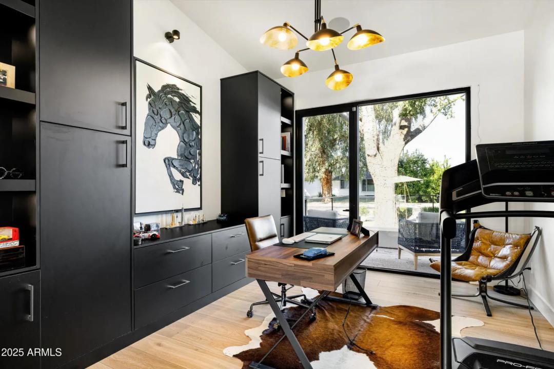 Real Estate Picture 22