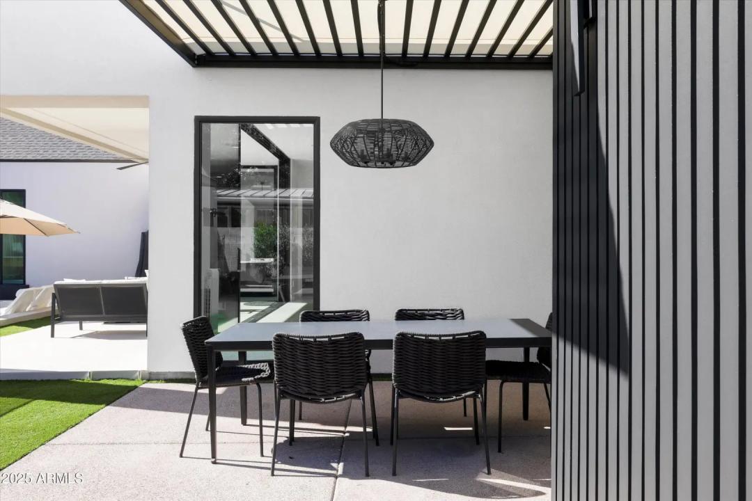 Real Estate Picture 53