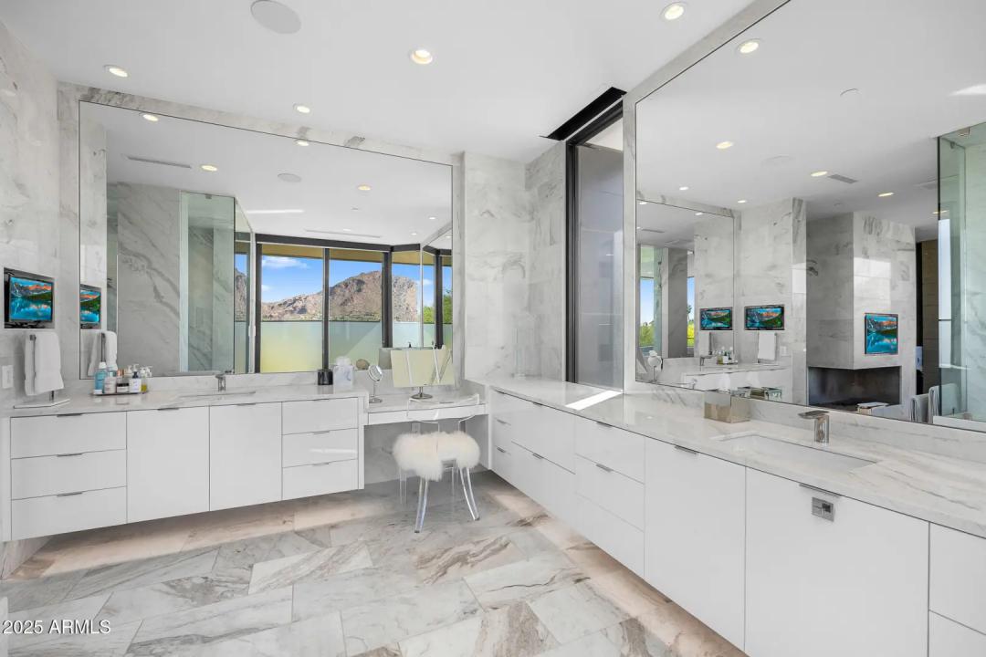 Real Estate Picture 27