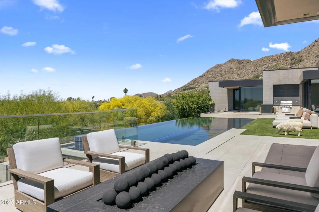Real Estate Picture 39
