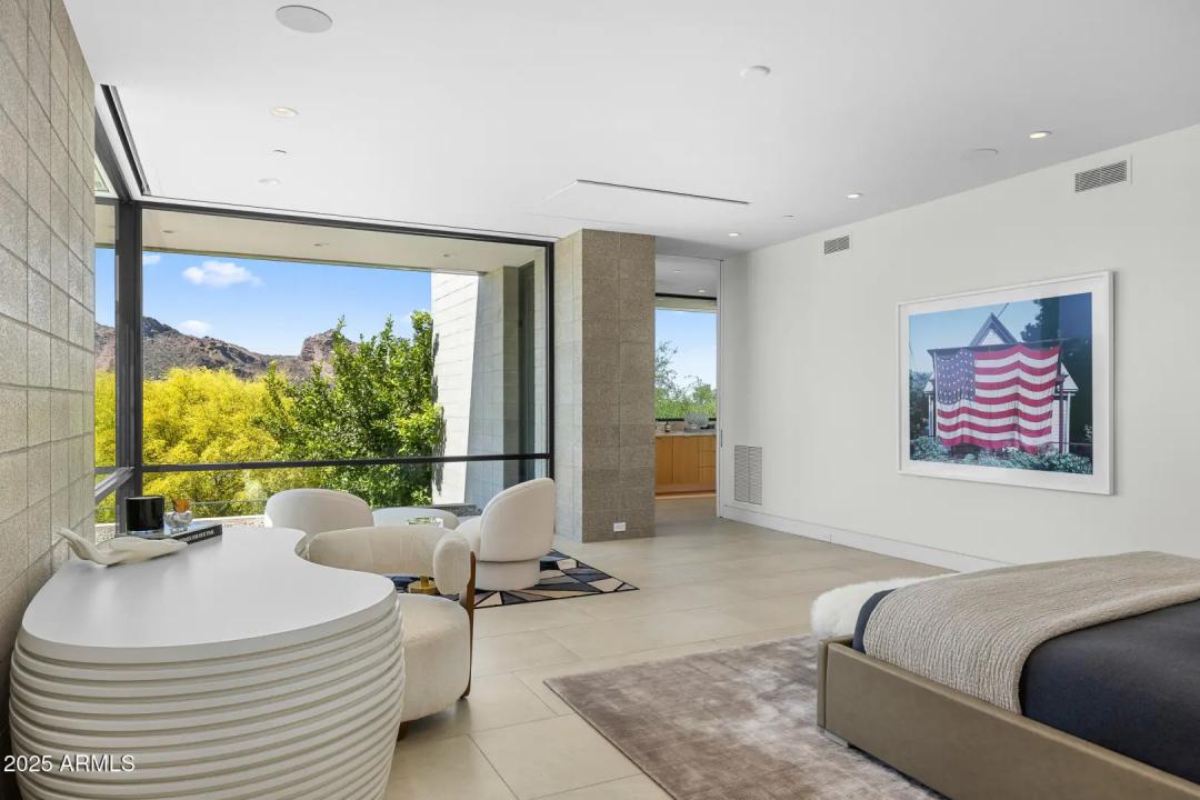 Real Estate Picture 49