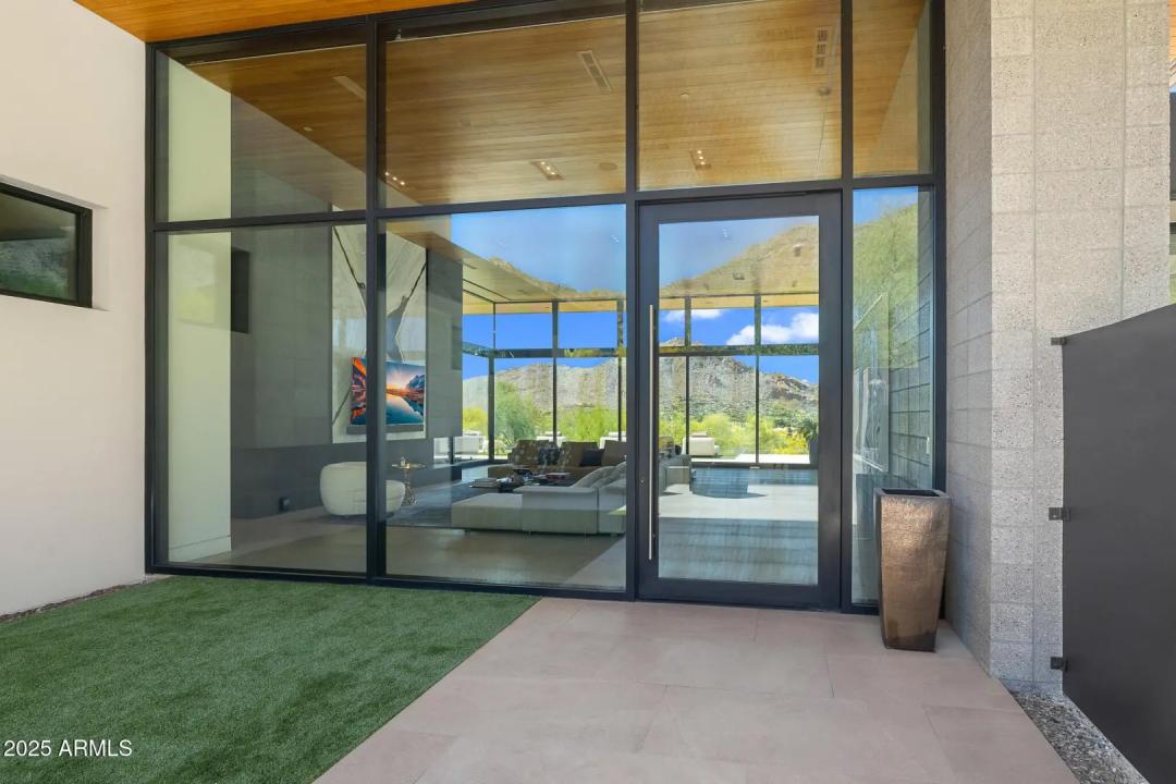 Real Estate Picture 70