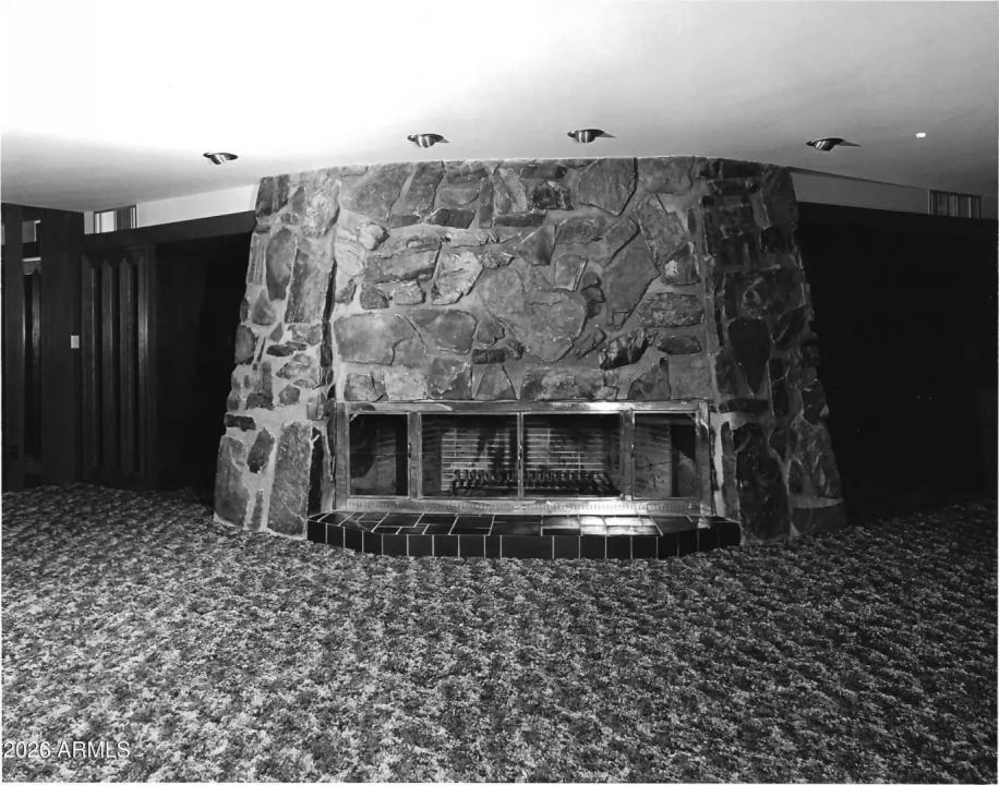 Real Estate Picture 25