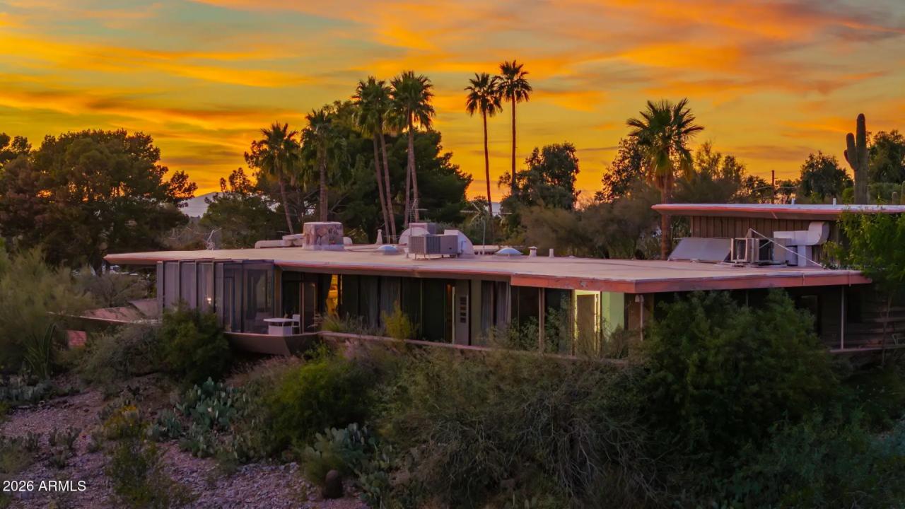 Real Estate Picture 1