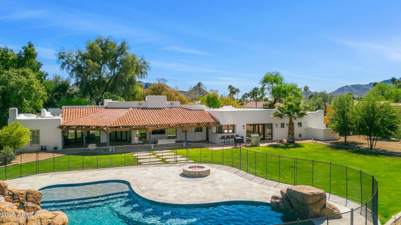 Real Estate Picture 2
