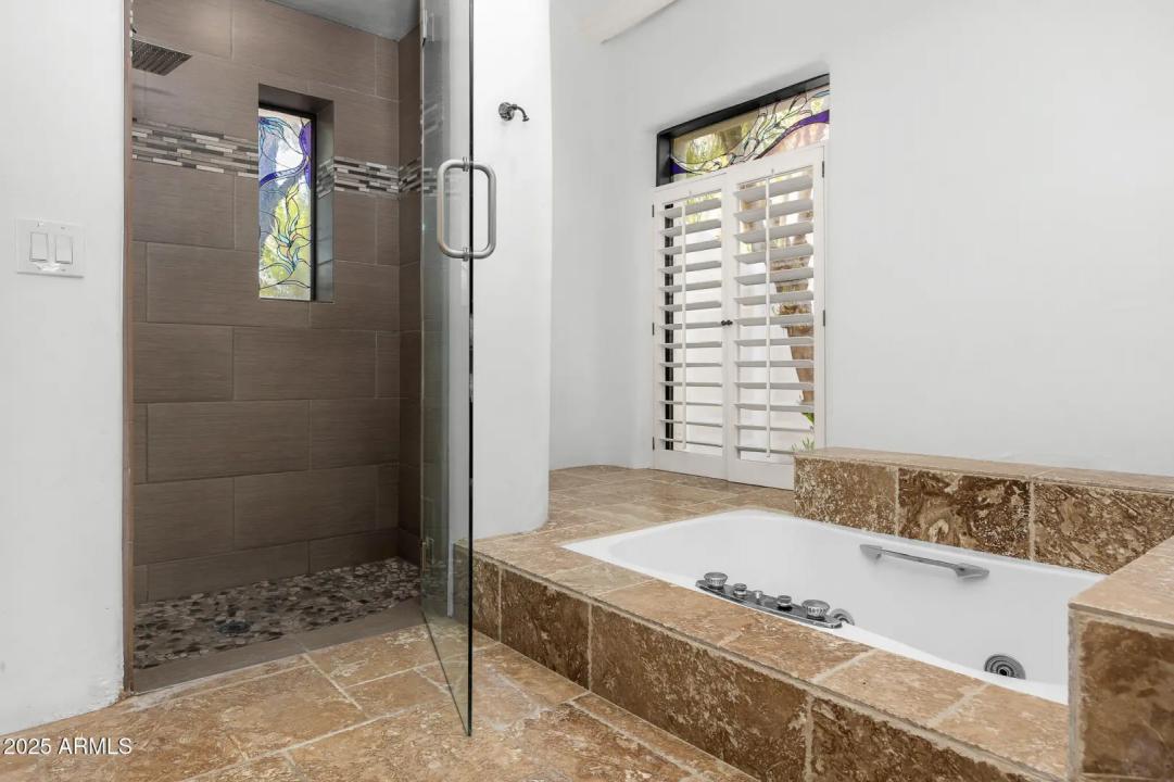 Real Estate Picture 19
