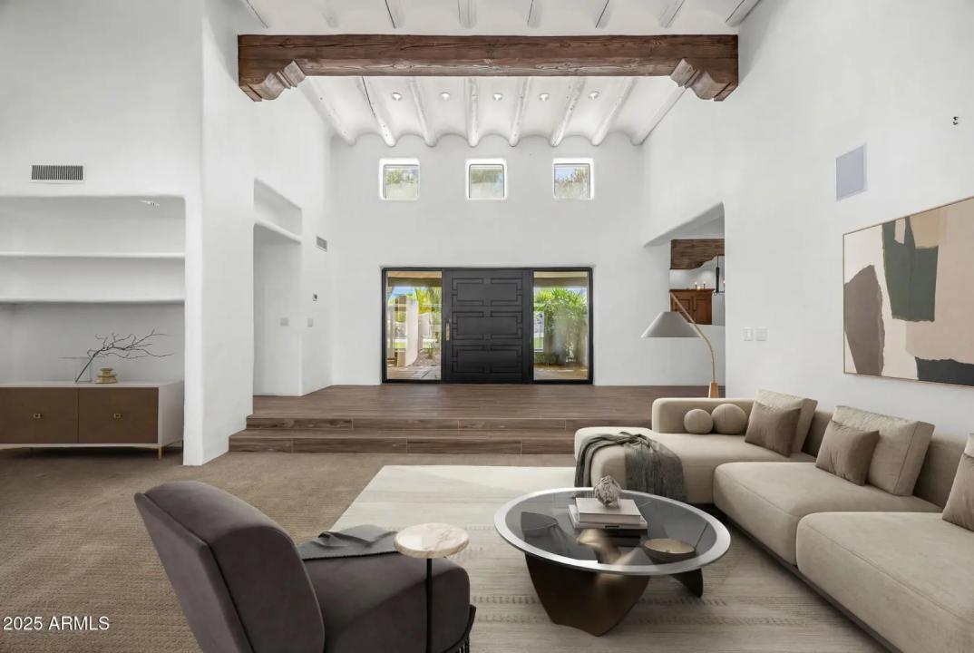 Real Estate Picture 6