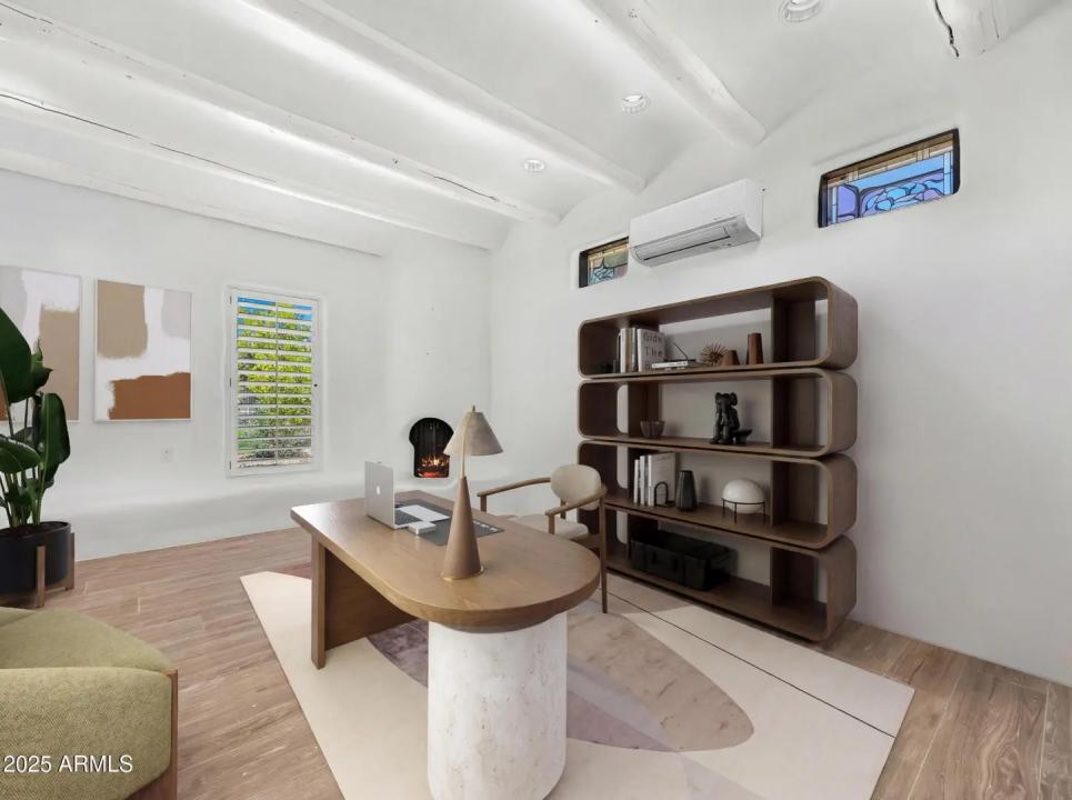 Real Estate Picture 17