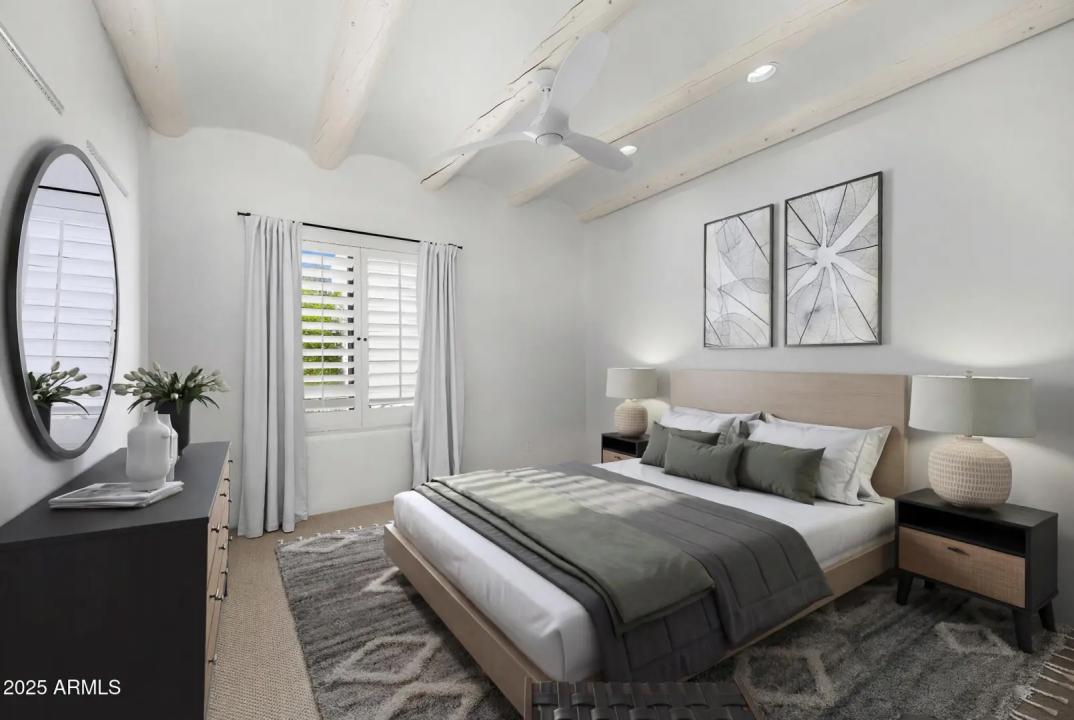 Real Estate Picture 23