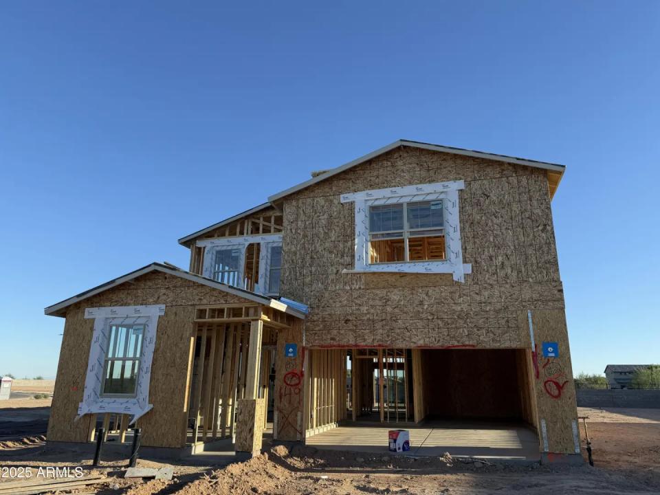 Real Estate Picture 2