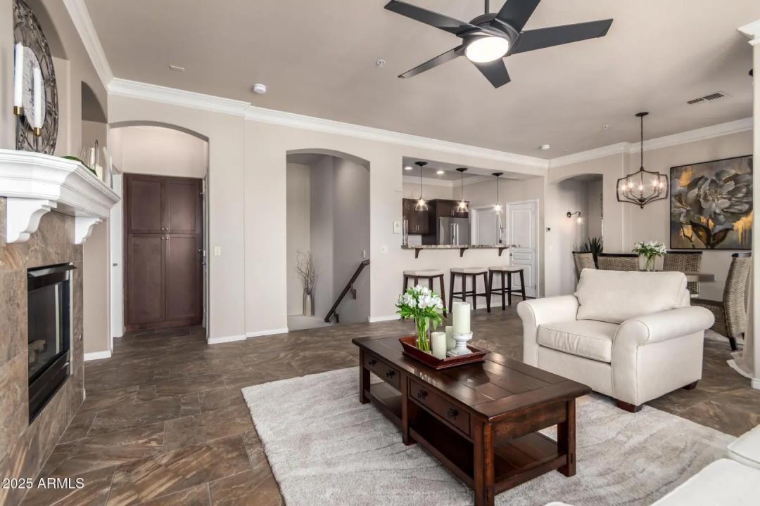 Real Estate Picture 10